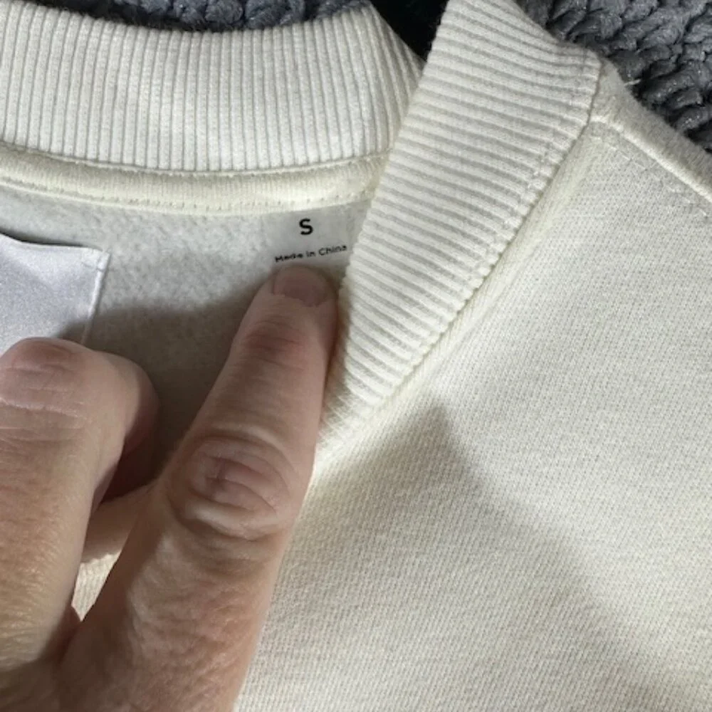 Land Rover / PacSun Collaboration White with Oval Emblem Sweatshirt Small - Picture 2 of 6